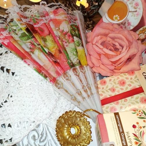 Bridgerton szakácskönyv ajándékcsomag – csokoládés teadélután a Regency-kor hangulatában