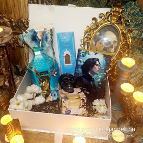   Oscar Wilde Dorian Gray arcképe - Viktoriánus Olvasóbox Ajándékcsomag csokoládéval és könyvvel