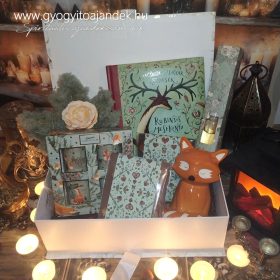   Rubintos mesekönyv ajándékcsomag csokoládéval és róka persellyel