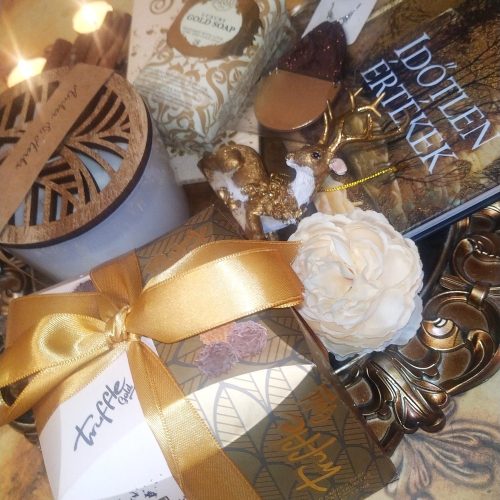 Prémium ajándékcsomag csokoládékkal - Időtlen értékek  házassági évfordulóra, nőnapra, születésnapra