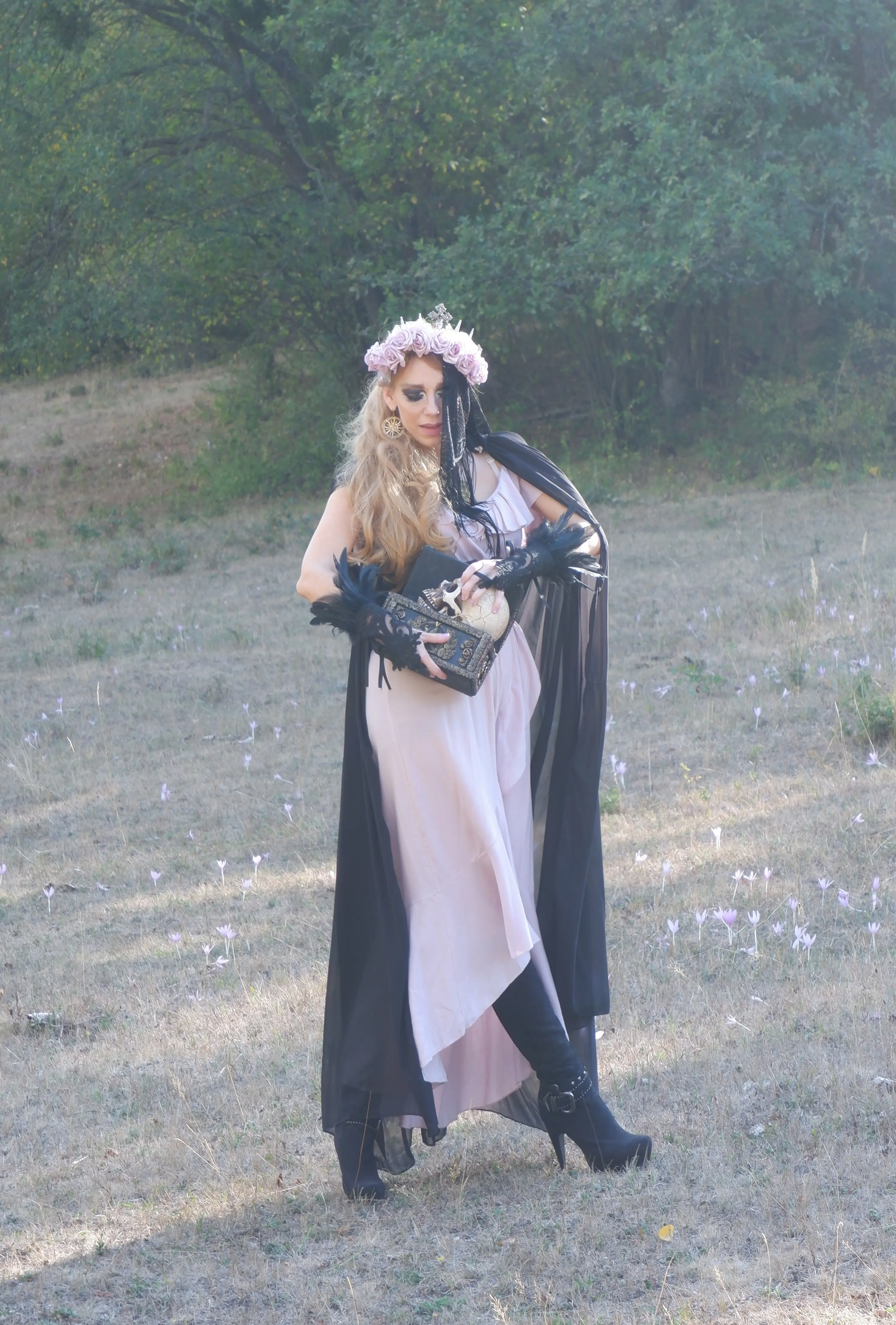 Persephone jelmez coplay öltözék kikerics boszorkányok megtalált varázskönyve