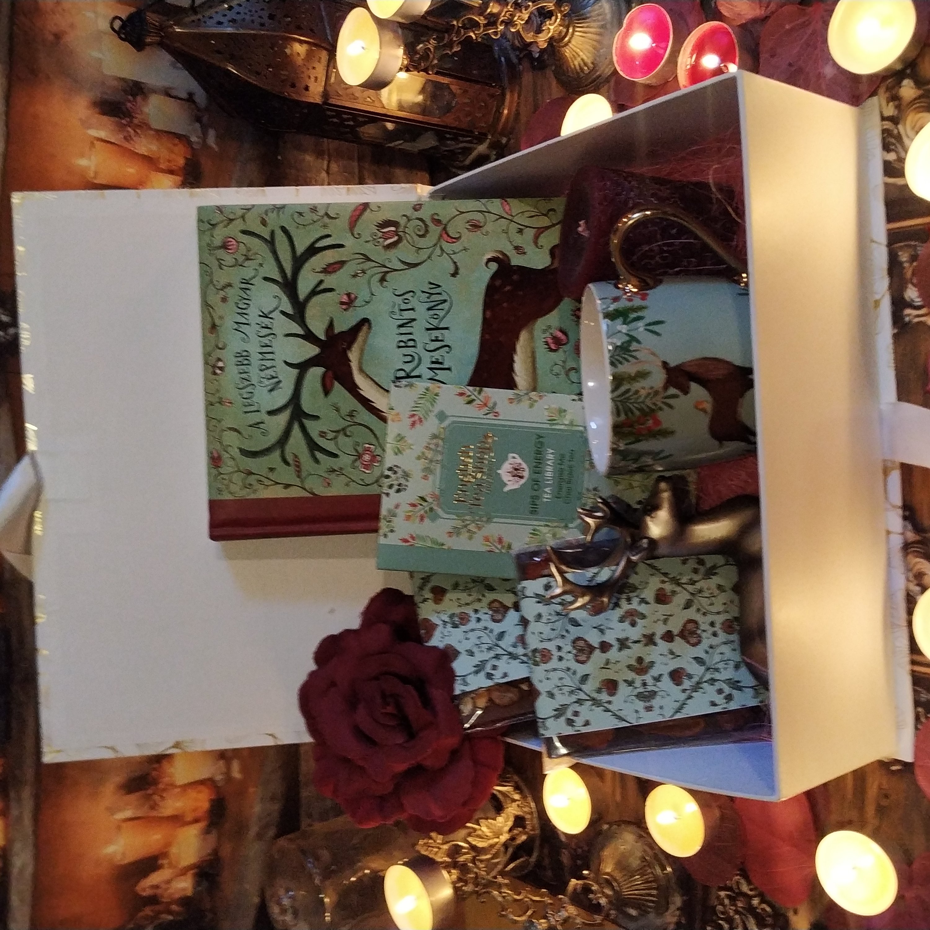 Rubintos mesekönyv ajándékcsomag